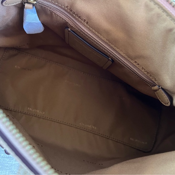 COACH Shay Crossbody Blush NWOT - Picture 13 of 15